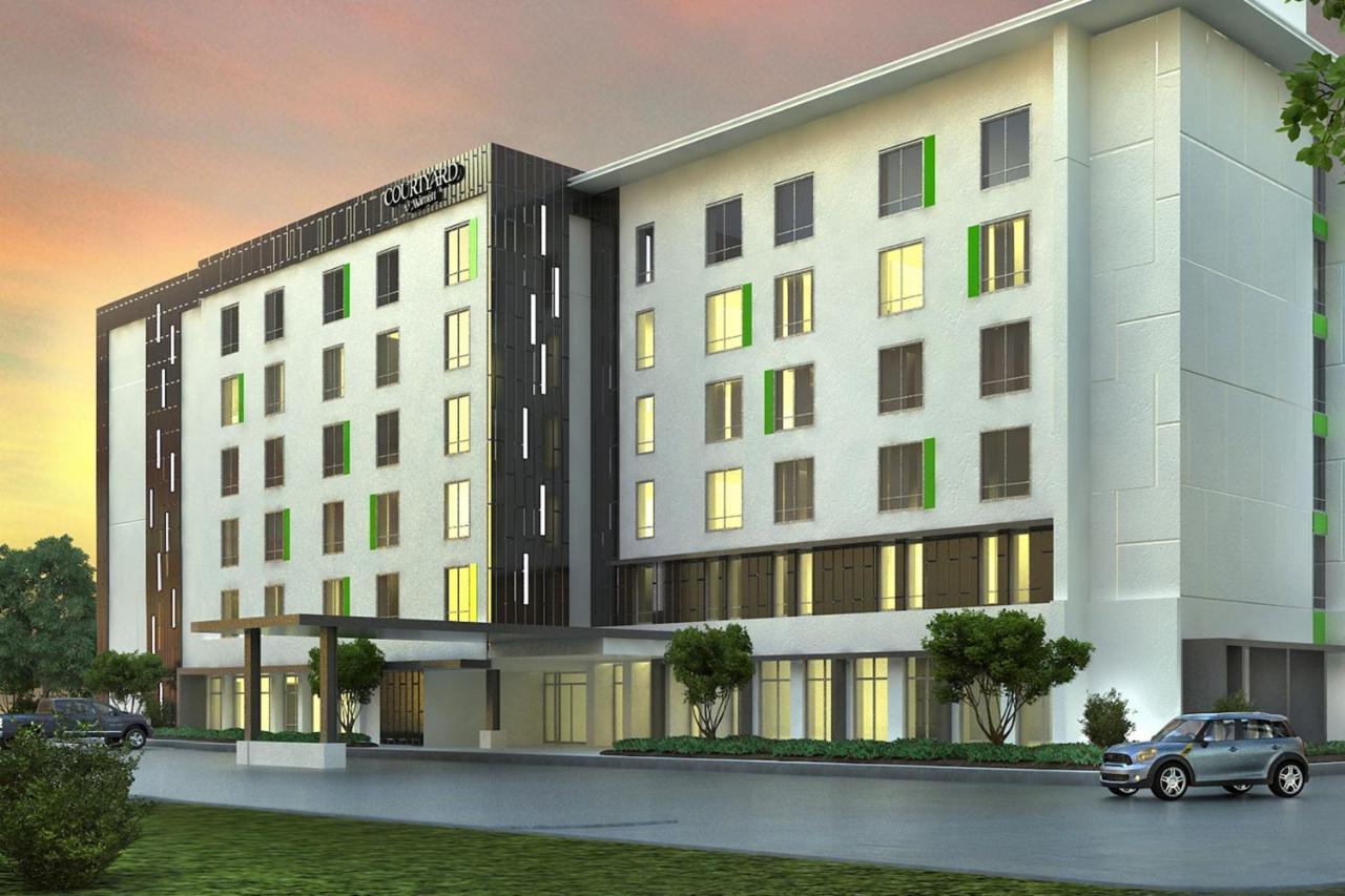 Courtyard By Marriott Lake City Exteriér fotografie
