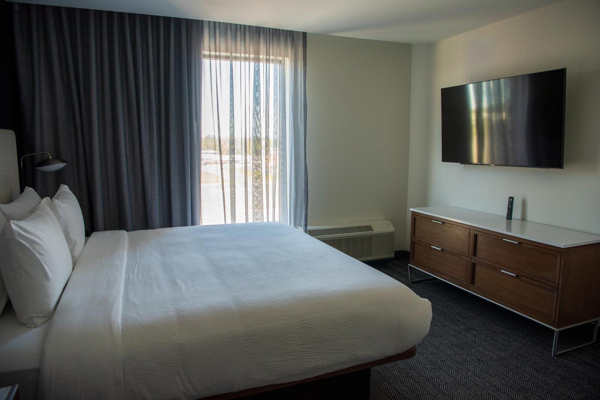 Courtyard By Marriott Lake City Exteriér fotografie