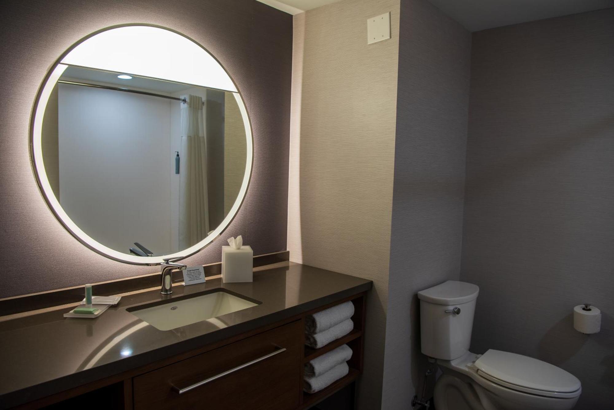 Courtyard By Marriott Lake City Exteriér fotografie