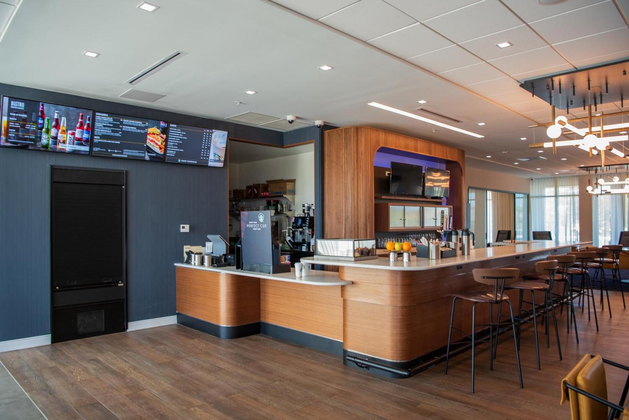 Courtyard By Marriott Lake City Exteriér fotografie