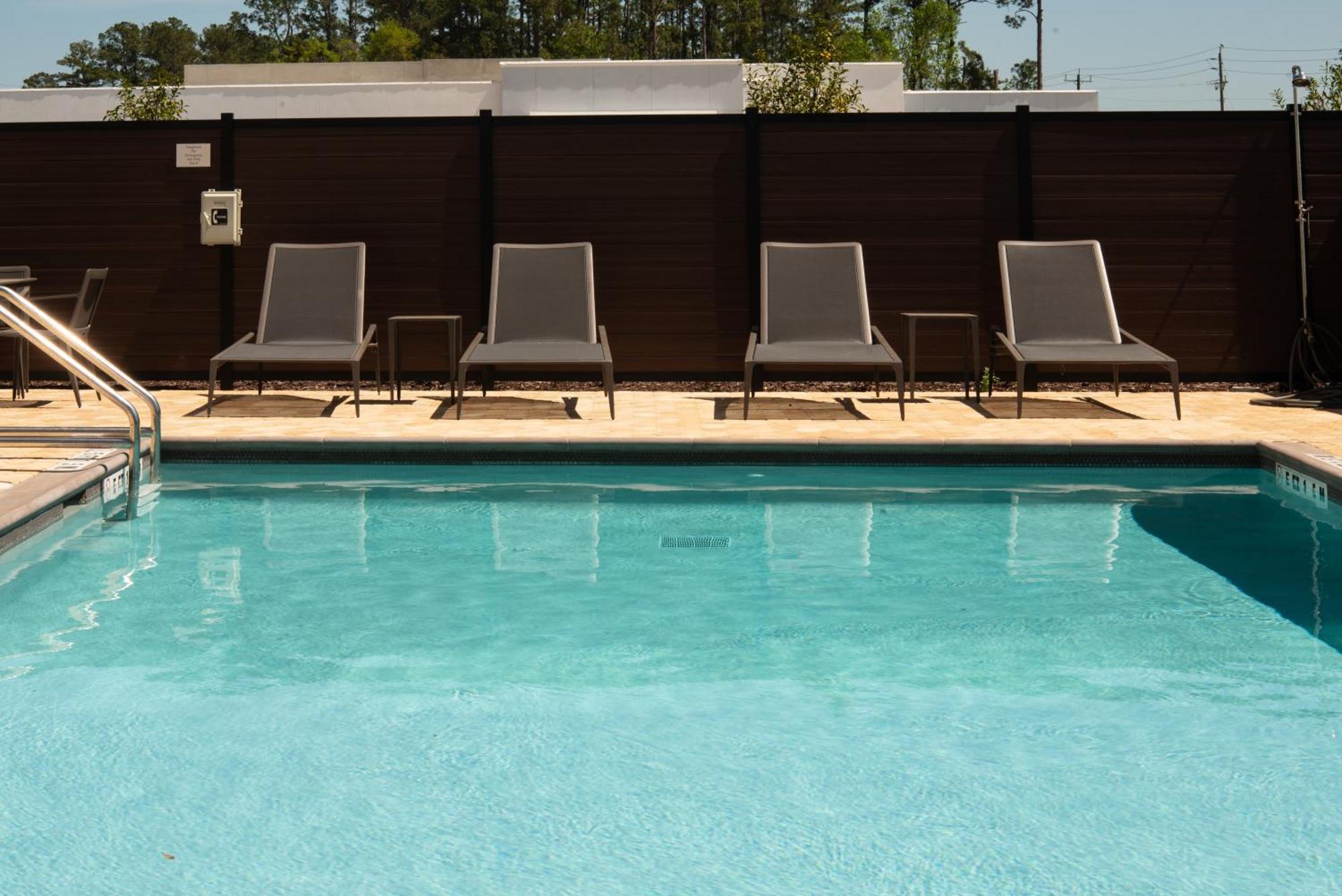 Courtyard By Marriott Lake City Exteriér fotografie