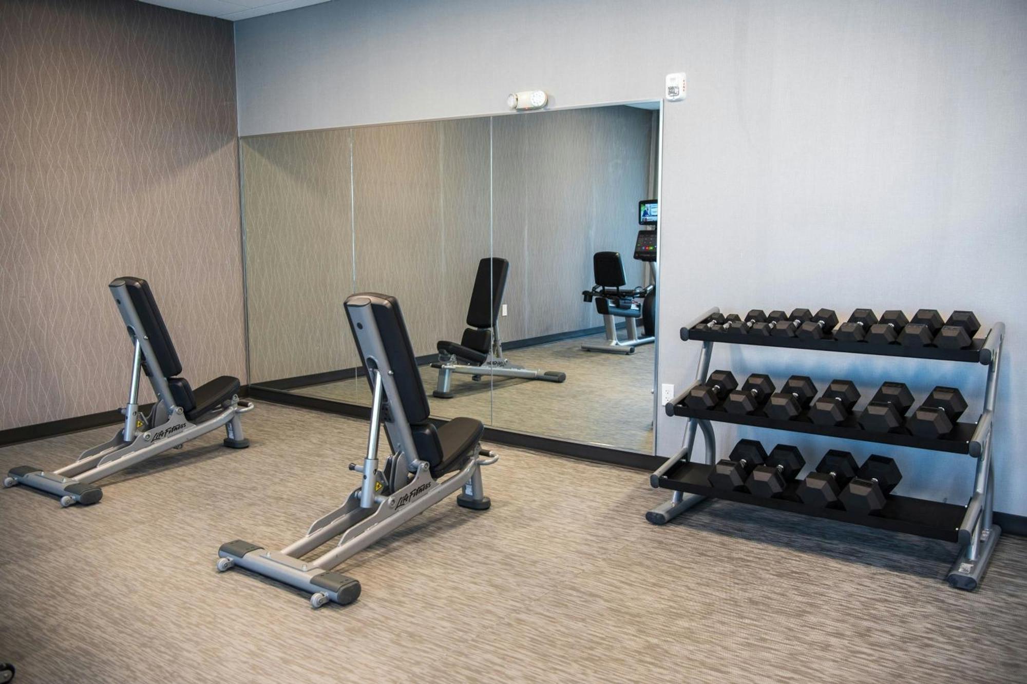 Courtyard By Marriott Lake City Exteriér fotografie